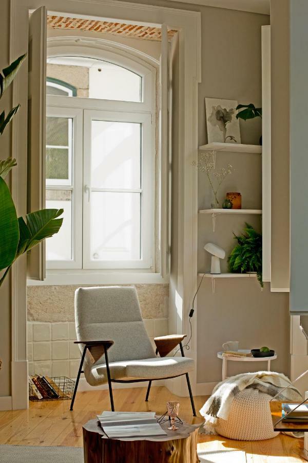 Update Urban Chic Flat In 19Th Century Building 2 Bedrooms & 2 Bathrooms & Ac Central Alfama District Lisboa Extérieur photo